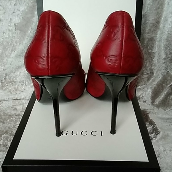 Gucci Heels - Picture 7 of 7